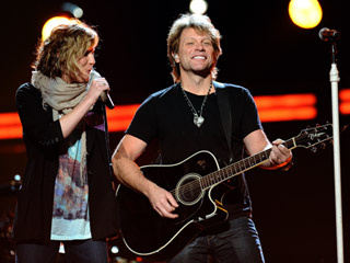 Repetiții Grammy, ziua a treia: Bon Jovi (cu Jennifer Nettles) și un tribut adus lui Michael Jackson
