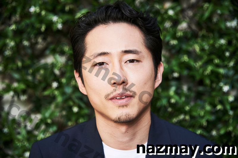 Steven Yeun mira hacia atrás a 'The Walking Dead' vistiendo originalmente a Glenn como un estereotipo asiático