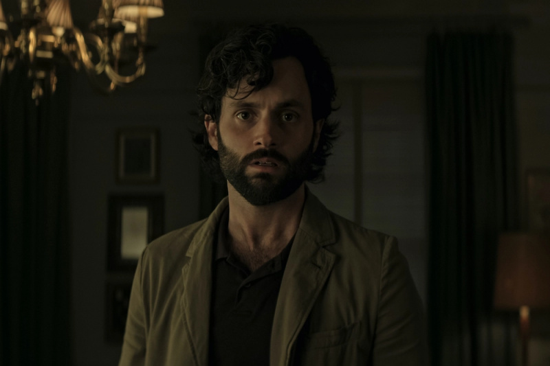   Du. Penn Badgley als Joe Goldberg in Folge 406 von You. Kr. Mit freundlicher Genehmigung von Netflix © 2023